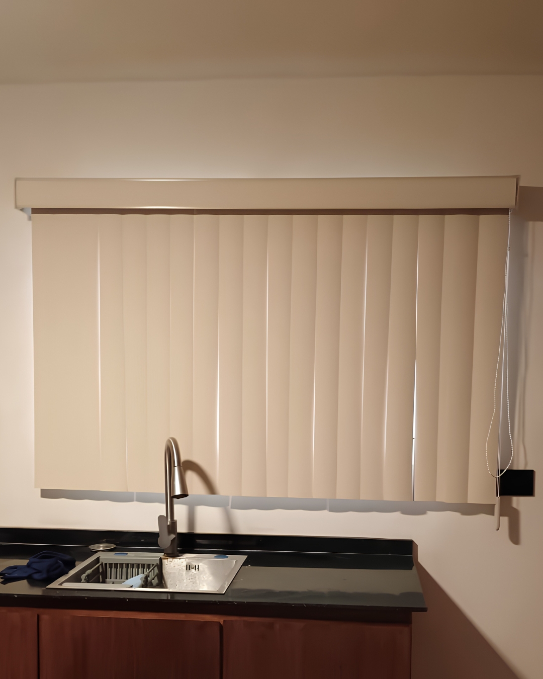 Persianas Verticales de PVC en Mérida — Decorama