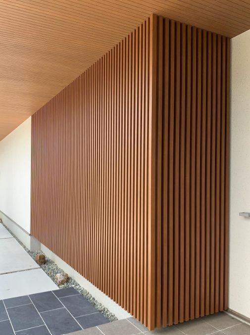 Lambrín exterior en Mérida — Decorama